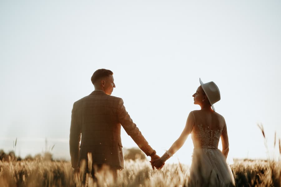 Anna and Mikael: leaving